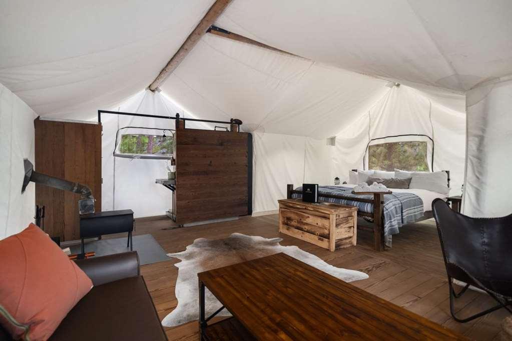 Under Canvas Acadia Surry Номер фото