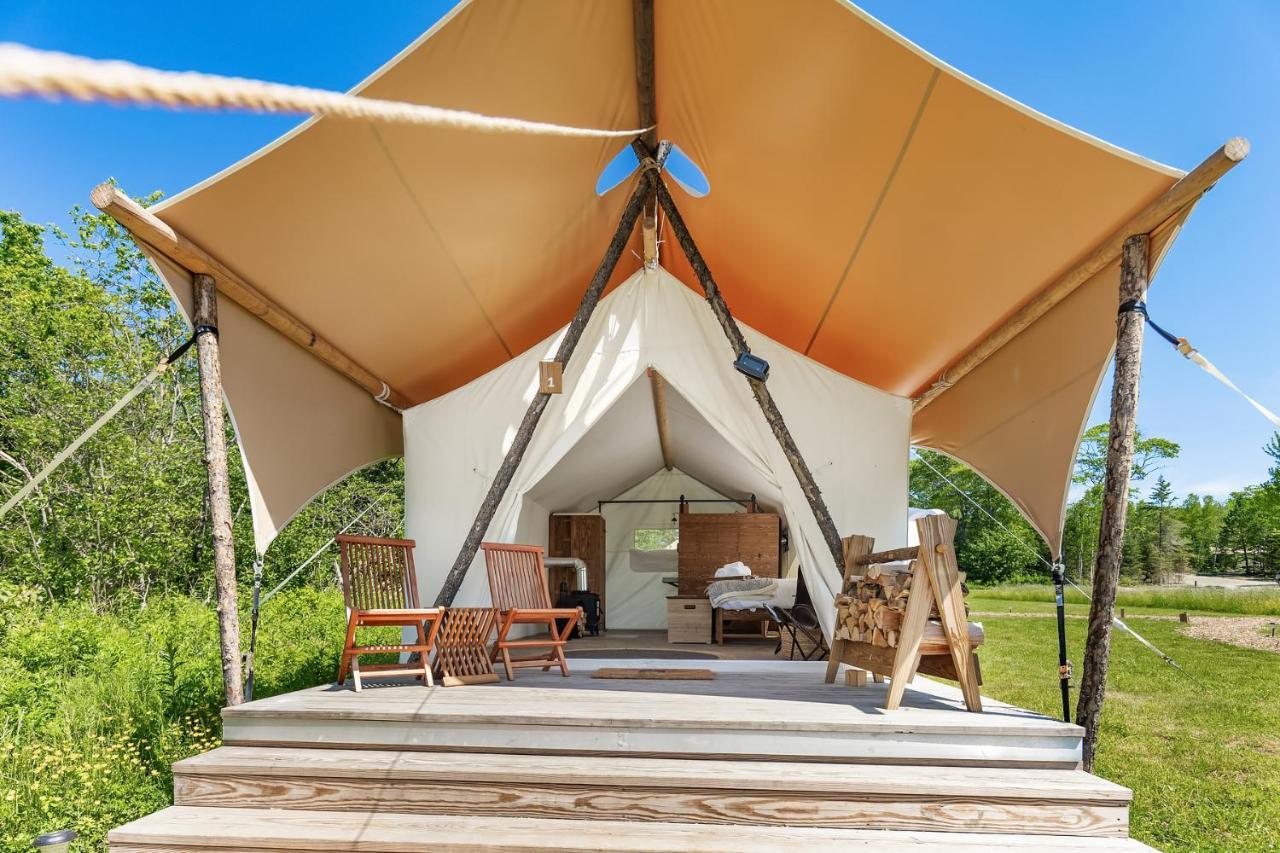 Under Canvas Acadia Surry Экстерьер фото
